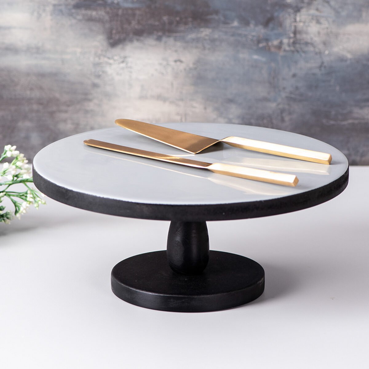 printed dessert stand