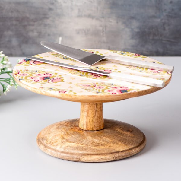 printed dessert stand
