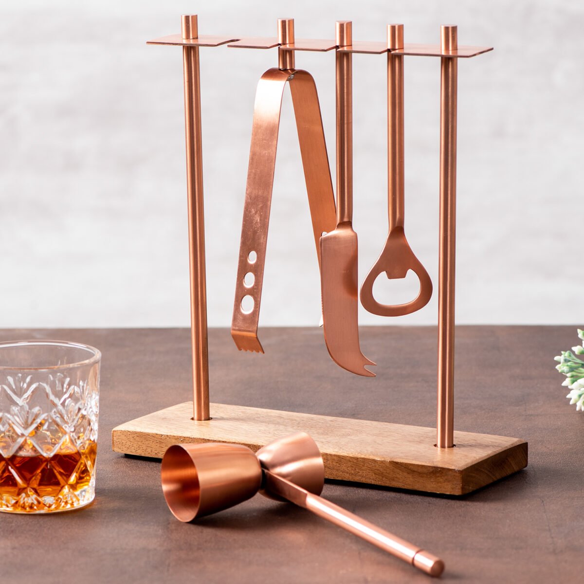 Elegant Copper Bar Tool Set